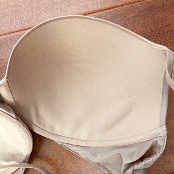 Victoria's Secret Very Sexy Push-Up Underwire Bra 34DDD Nude - Picture 9 of 9